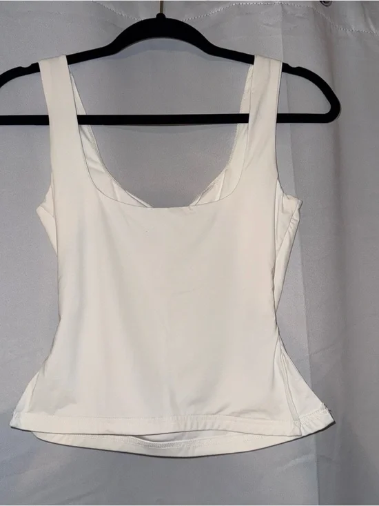 White Sweetheart Neckline Tank Top - Picture 3 of 3